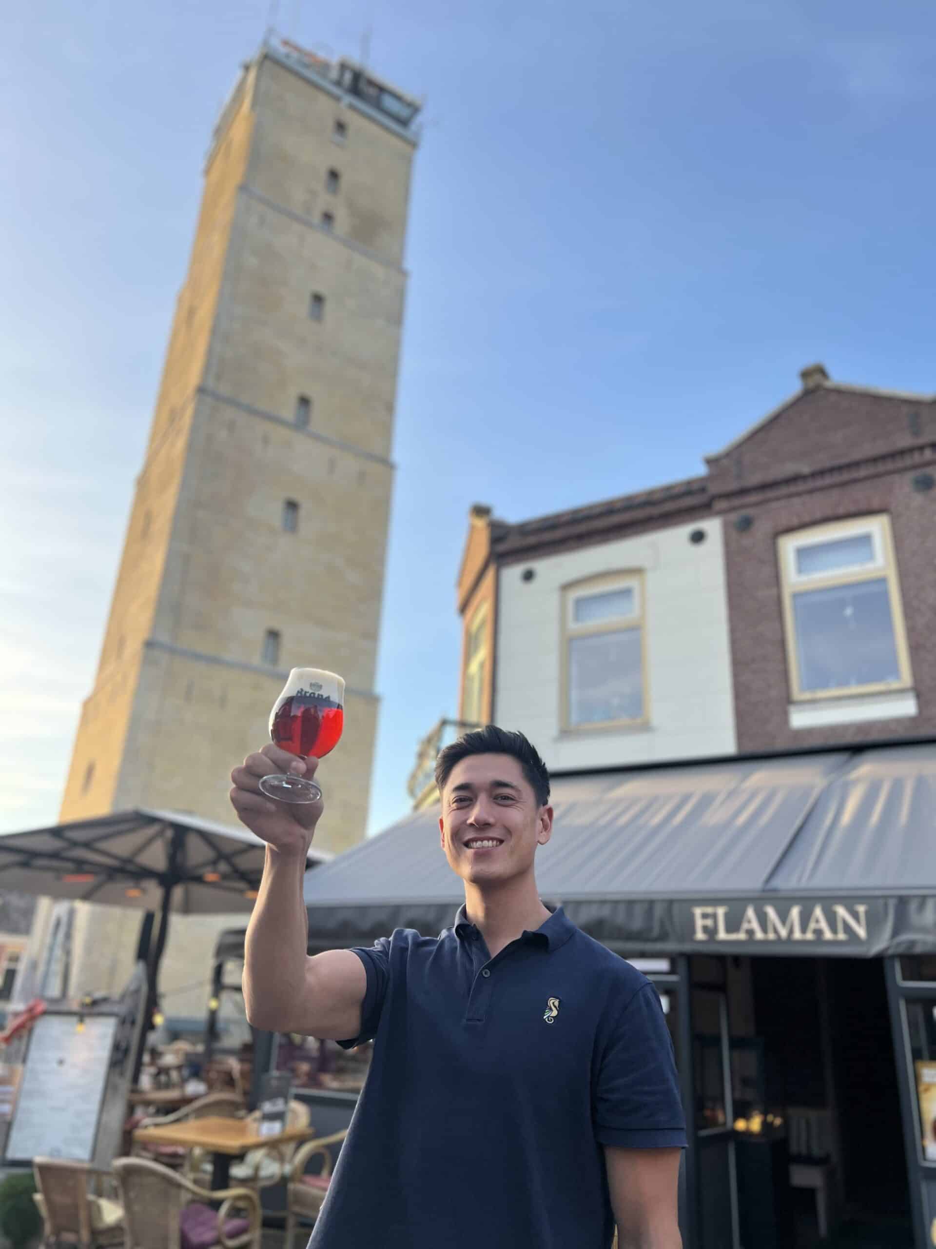 Personeel Flaman onder de Brandaris